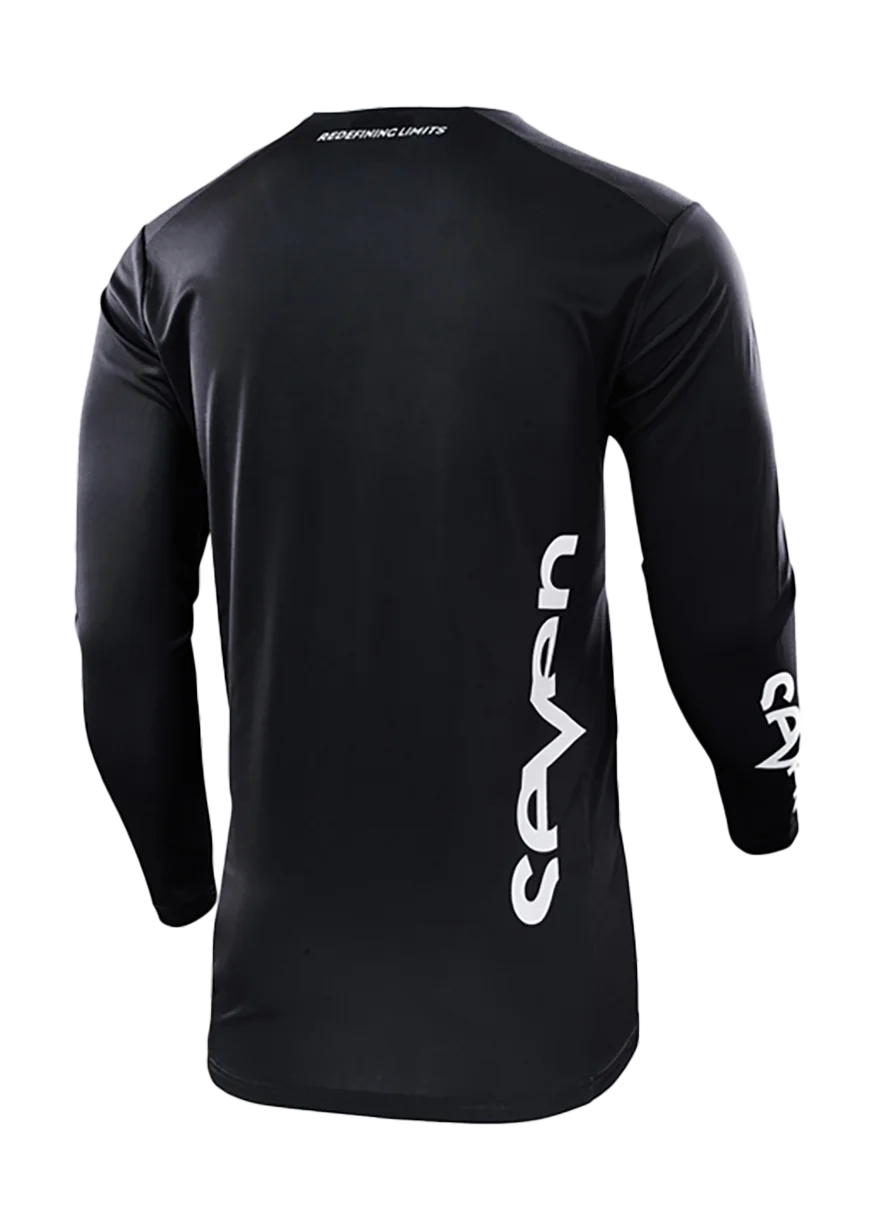 seven-cross-shirt-annex-staple-zwart-2.png